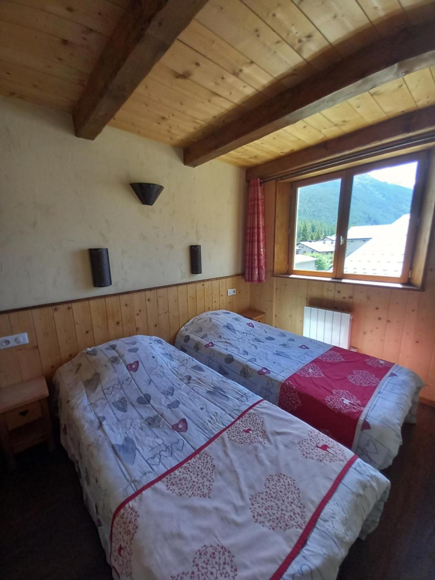 Chalet L'Aubepine Residence B&B Bessans Exterior photo