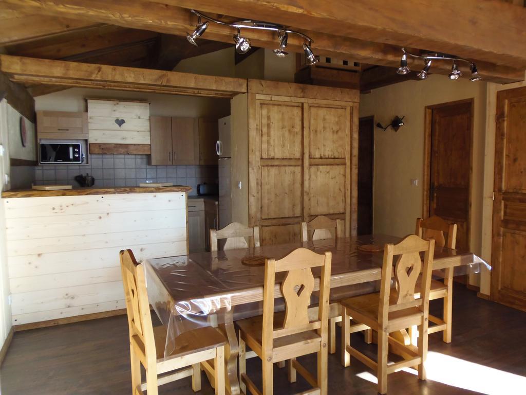 Chalet L'Aubepine Residence B&B Bessans Exterior photo