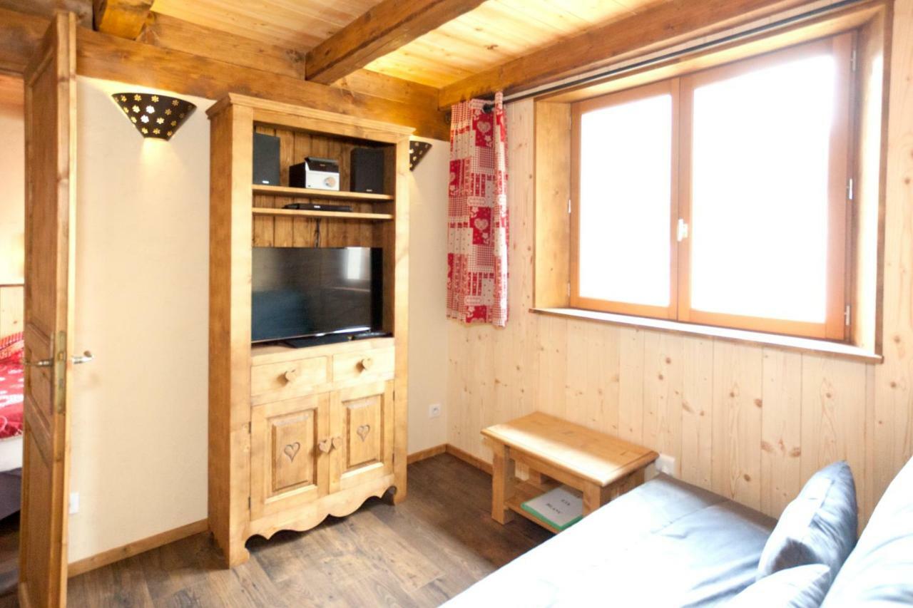 Chalet L'Aubepine Residence B&B Bessans Exterior photo