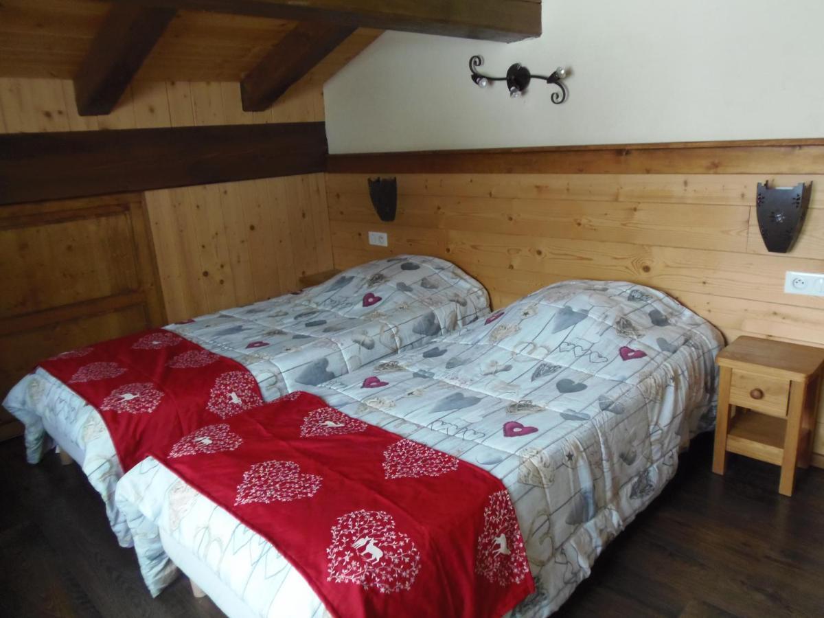 Chalet L'Aubepine Residence B&B Bessans Exterior photo