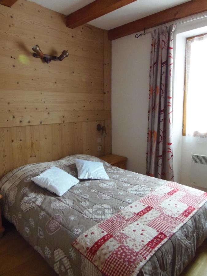 Chalet L'Aubepine Residence B&B Bessans Exterior photo